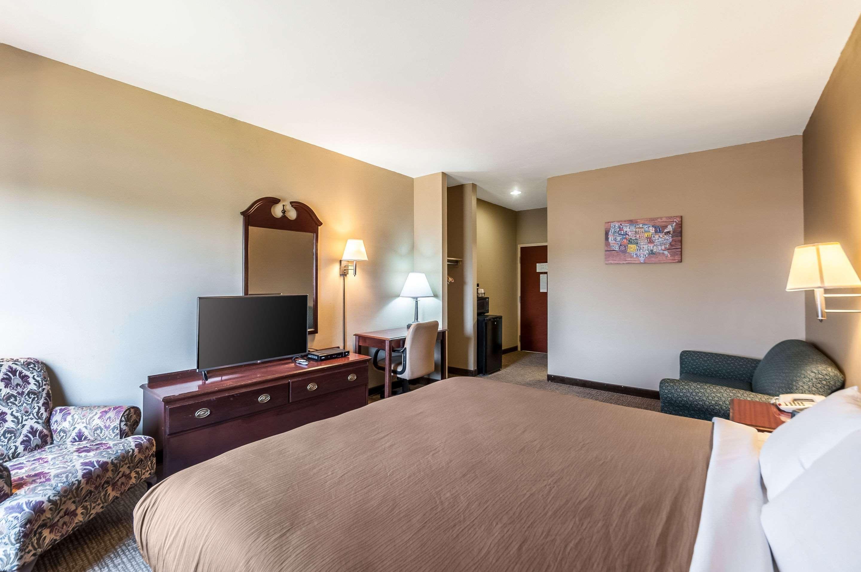 Econo Lodge Inn & Suites Middletown Exterior foto